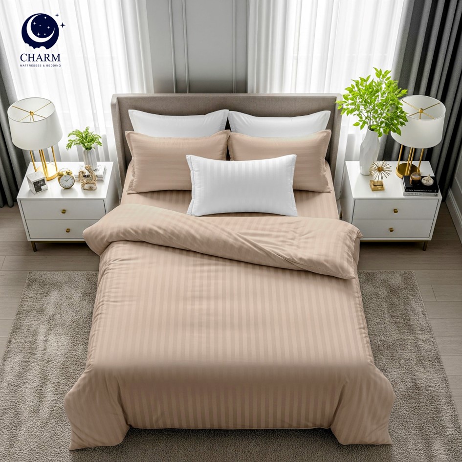 ชุดเครื่องนอน 3.5 ฟุต 4 ชิ้น CHARM ผ้าซาตินลายริ้ว สีเบจ_2